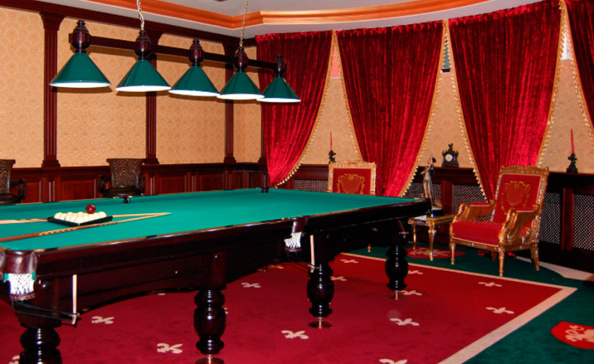 Billiard room rug. Carpet studio for the production of custom carpets.