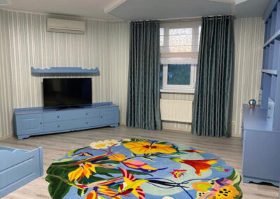 Children's Carpet - Tropics. Carpet studio for the production of custom carpets.
