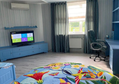 Children's Carpet - Tropics. Carpet studio for the production of custom carpets.