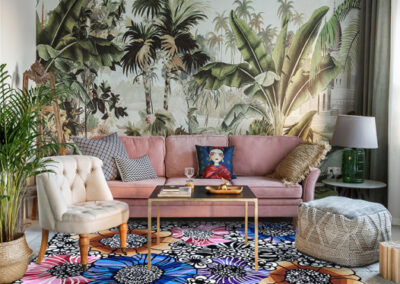 Bright VIP Rug with Large Abstract Flowers and Irregular Edges