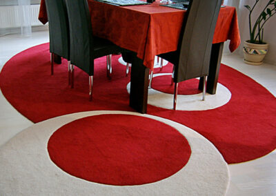Oval Modern Carpet. Carpet studio for the production of custom carpets.